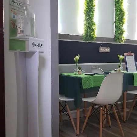 Couette-café Art In Salernes