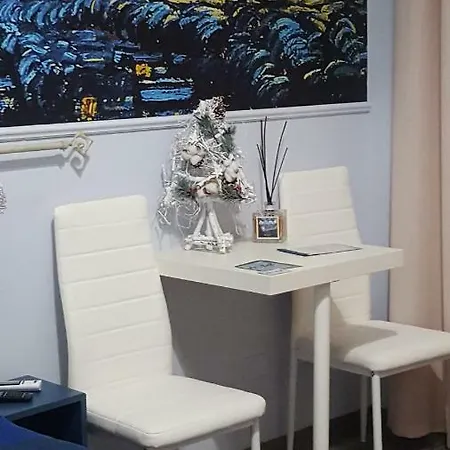 Couette-café Art In 2*