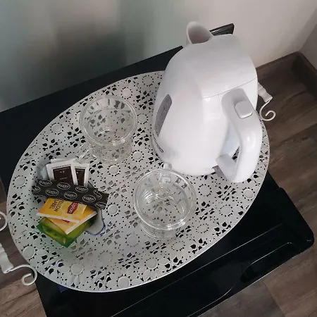 לינה וארוחת בוקר Art In