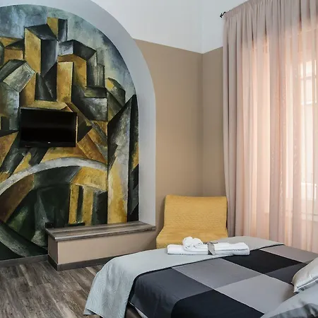 Art In Bed and Breakfast