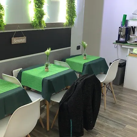 Bed and Breakfast Art In