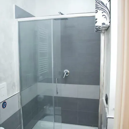 Bed and Breakfast Art In Σαλέρνο