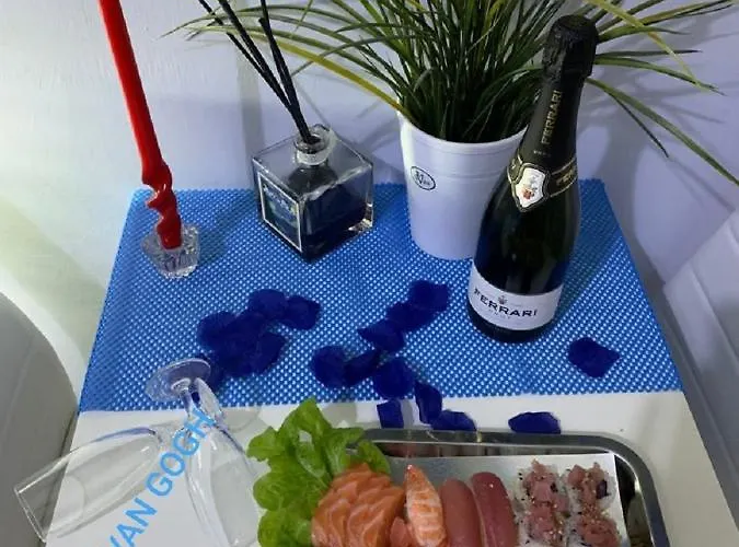 Bed & Breakfast Art In 4*