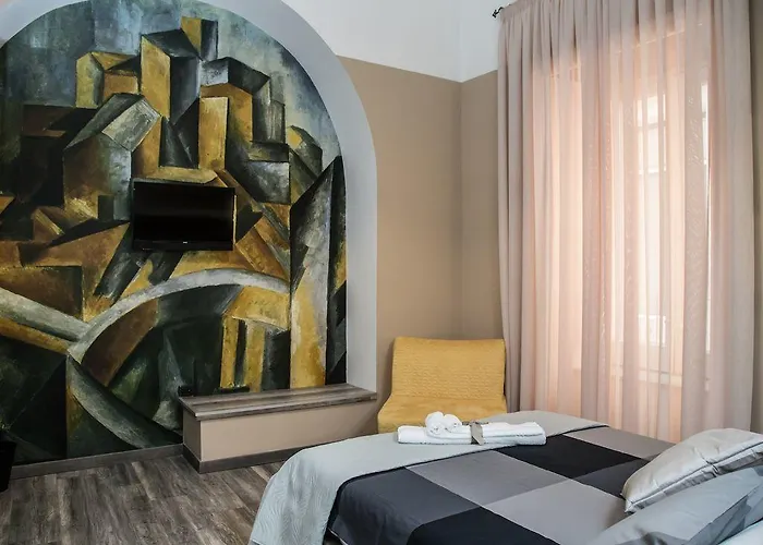 Art In Bed & Breakfast