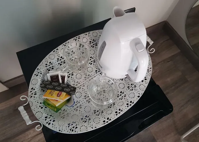 לינה וארוחת בוקר Art In